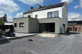 Rénovation d’une Maison Contemporaine en Crépis